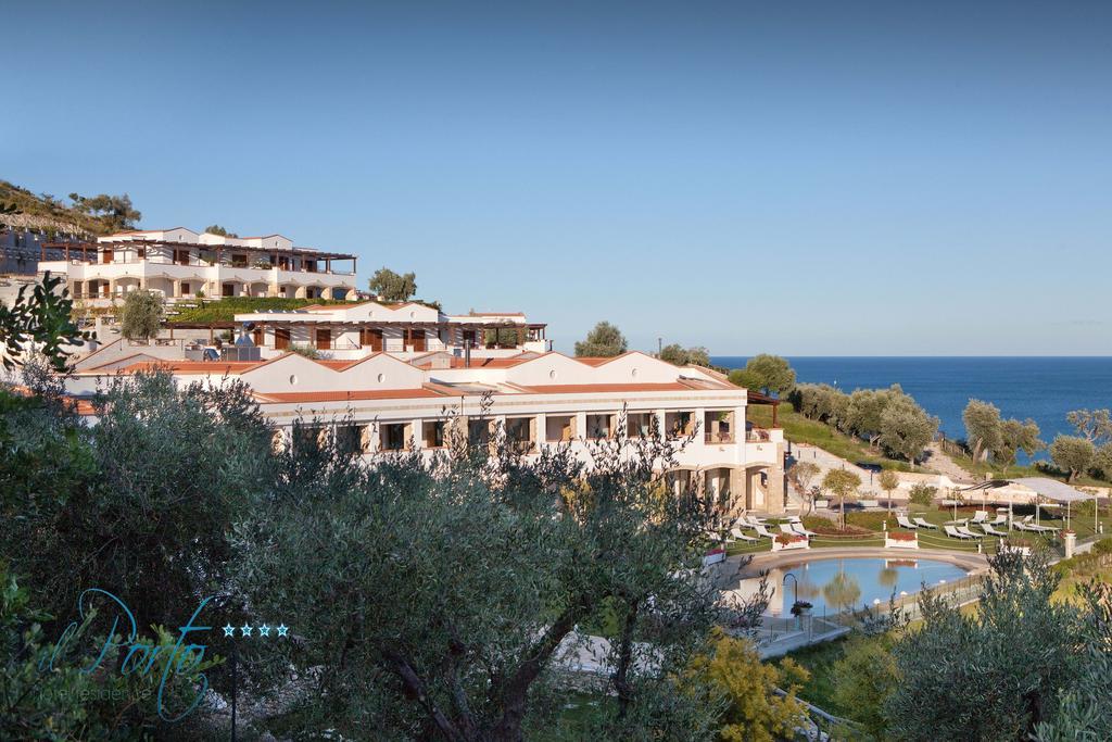Hotel Residence Il Porto Mattinata Exteriör bild